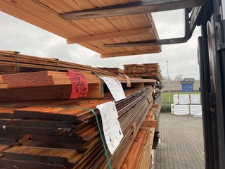 Ca. 12x Dougals zweeds rabat , 26x190mm, lengte 300cm